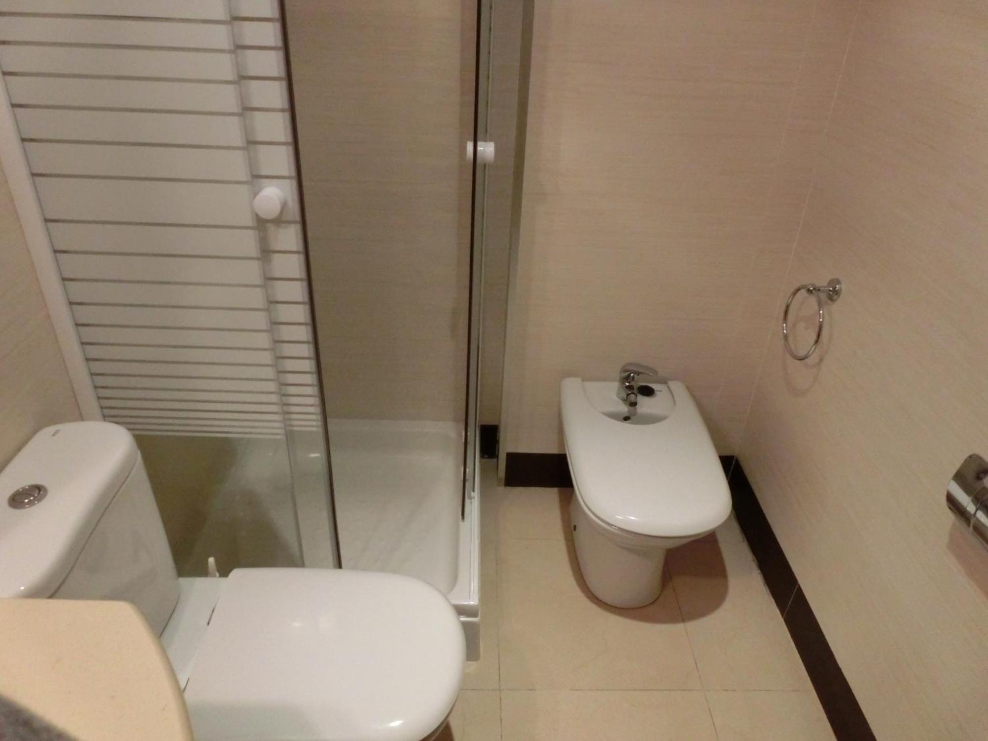 オロペサ・デル・マールEdessa - Mondrian Lux Sea Viewアパートメント 部屋 写真